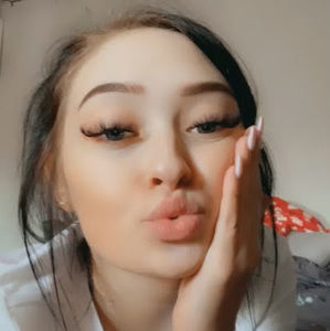 Meet your Posher, Makayla